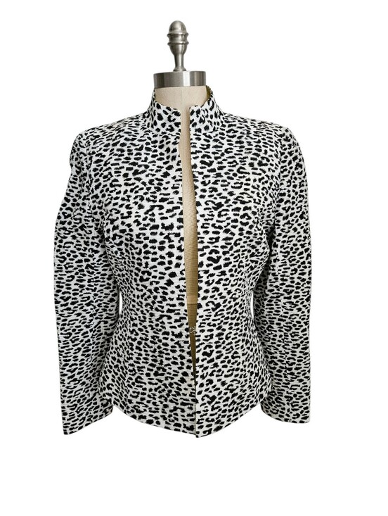 Jackets & Blazers - FLORES & FLORES Textured Black & White Animal Print Open Front Jacket | SZ S